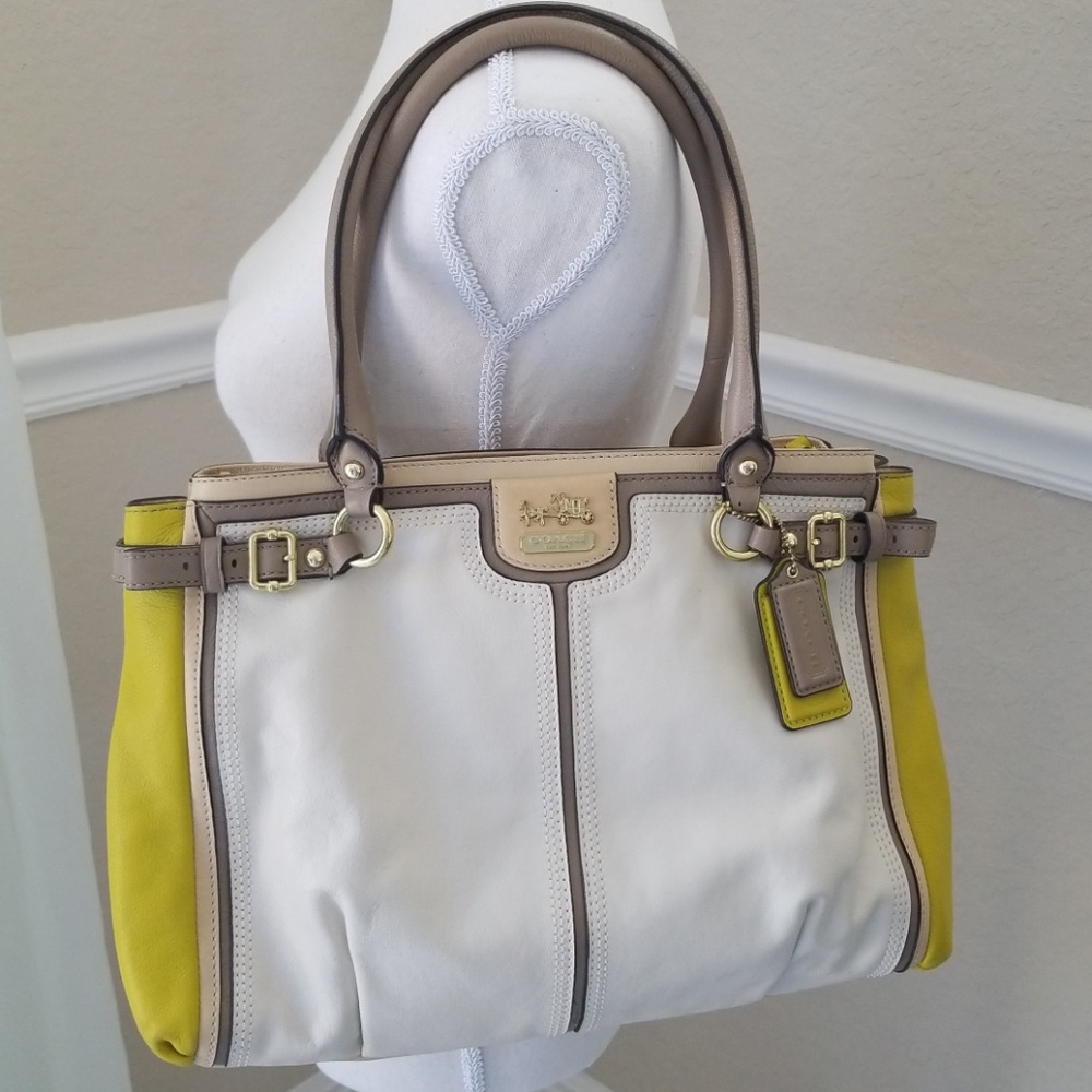 Hand bag Coach Brand Leather